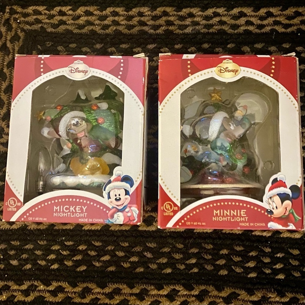 New Disney Minnie & Mickey Mouse Nightlights Christmas Tree Plug Ins - NIB
